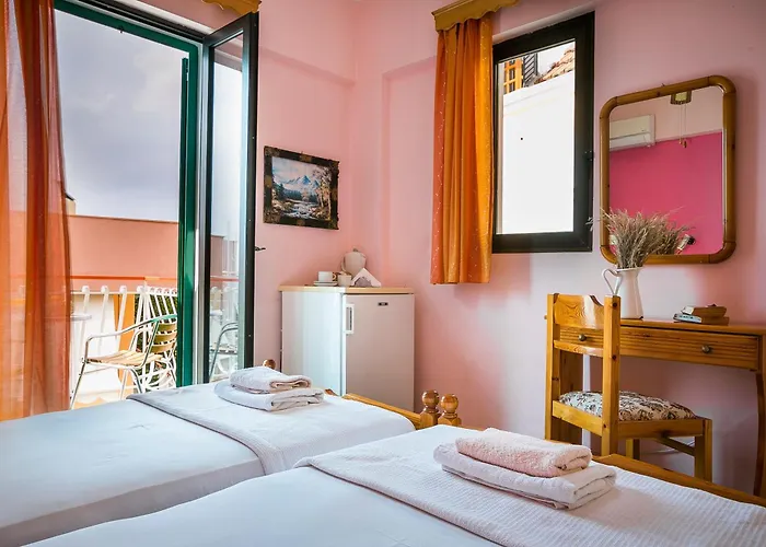 Oasis Complex Guest house 3*