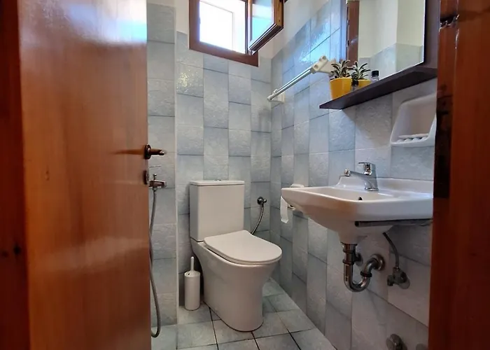 Oasis Complex 3* Kardhakata