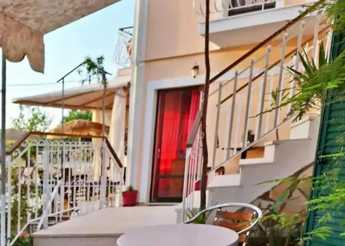 Oasis Complex Guest house