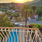 Oasis Complex Konukevi 3*