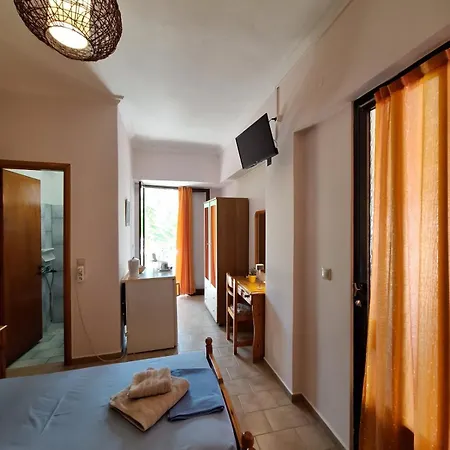 Oasis Complex 3*