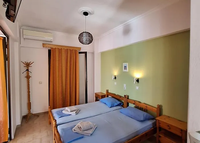 Oasis Complex Pensión